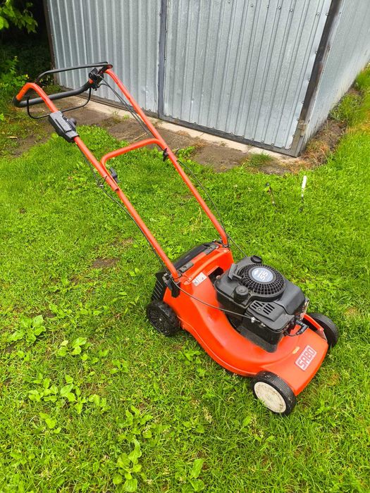 Kosiarka spalinowa do trawy Briggs and Stratton STAN BARDZO DOBRY
