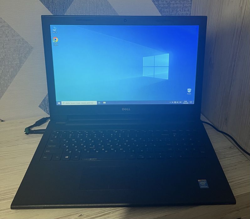 Ноутбук Dell | Intel Pentium 3558U / 4 GB RAM / HDD 500 GB / Win10 Pro