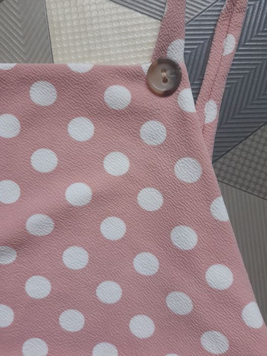 Spódnica na szelkach grochy roz M