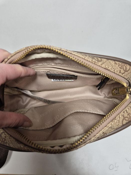 Oryginalna Torebka Guess Eco Vezzola Camera Bag – Nowa Kolekcja 2024