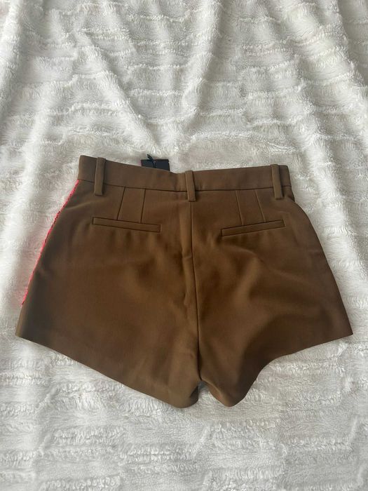 Calções de senhora com renda de NUNO BALTAZAR