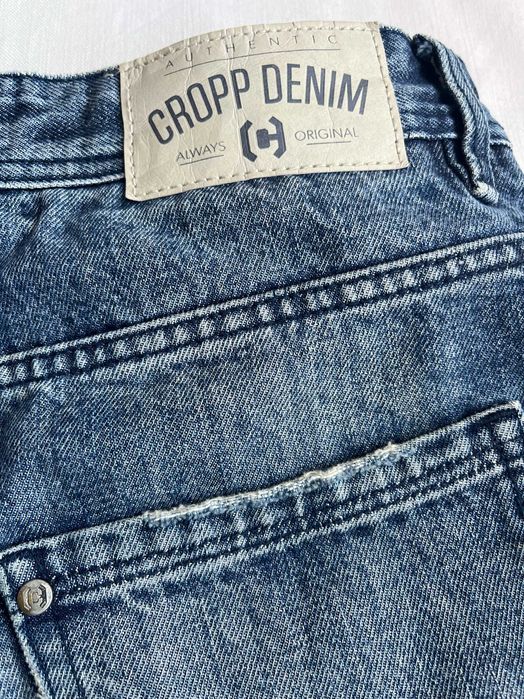 Męskie spodenki jeansowe CROPP krótkie rozmiar W 28