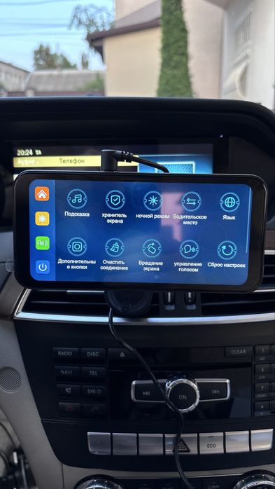 Універсальний портативний Carplay/Android Auto смарт-екран.