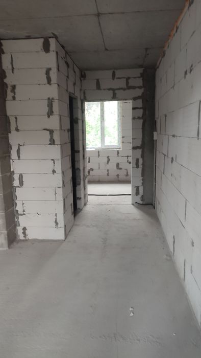 Чудова квартира в Солом'янському  районі,з розтермінуванням.