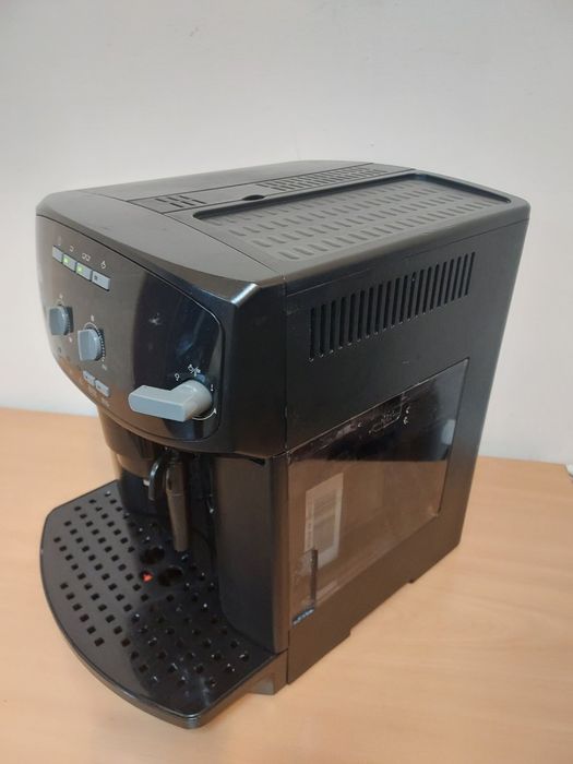 Кавоварка Delonghi Magnifica