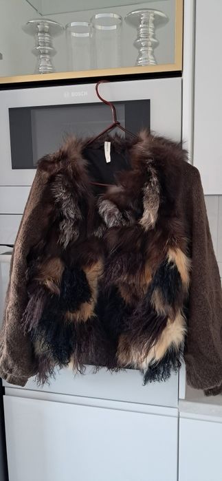 Sweter damski z futerka