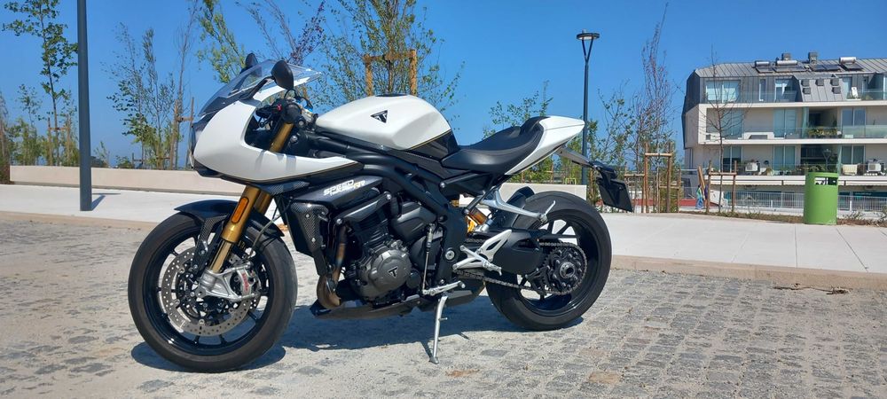 Triumph Speed Triple RR