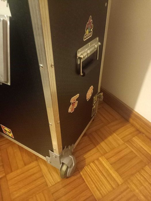 Flight case custom - Mr. Ron FX