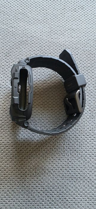 Etui Spigen do Galaxy watch ultra