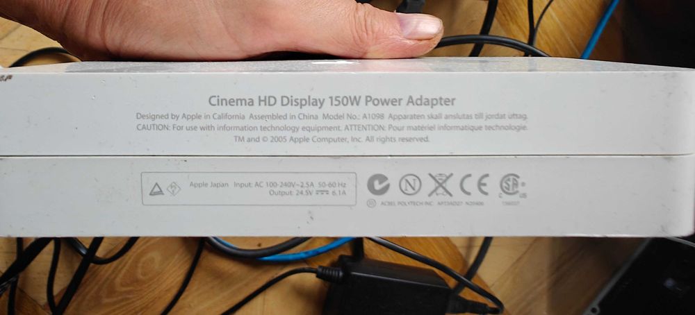 Монітор Apple Cinema HD Display (30-inch Aluminum, Model A1083)