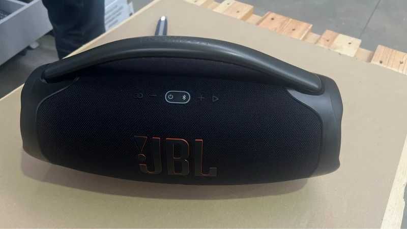 JBL boombox 3 como nova
