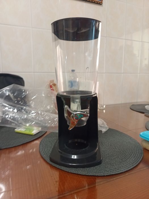 Dispensar de cereais