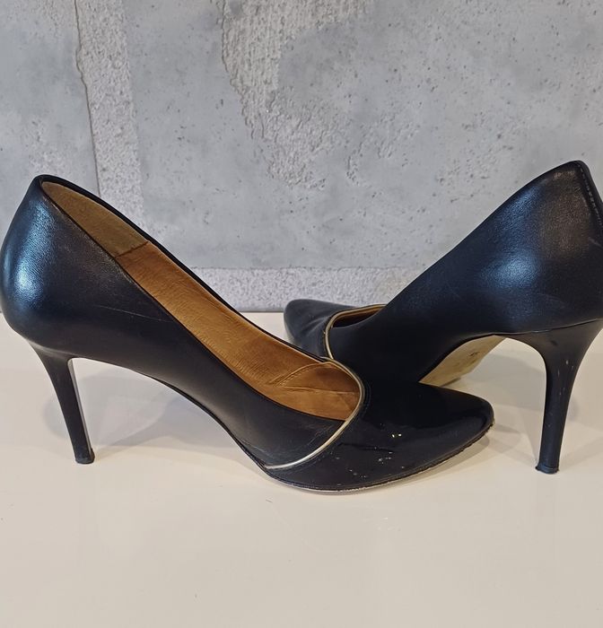 Buty damskie  na obcasie rozmiar 37