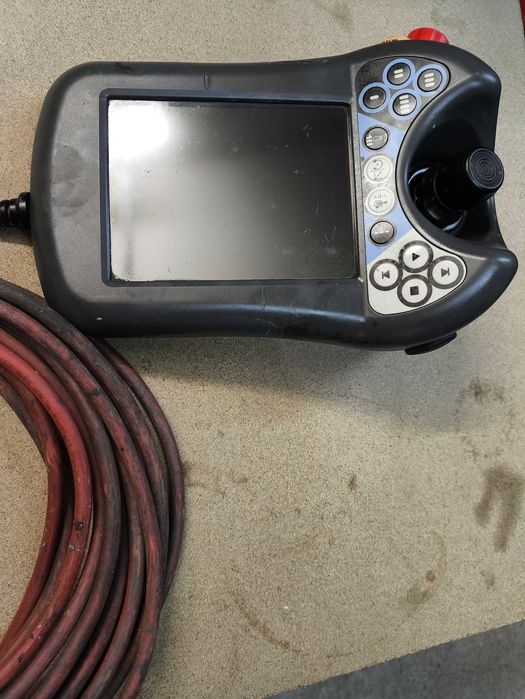 Teach Pendant do robota ABB IRC5