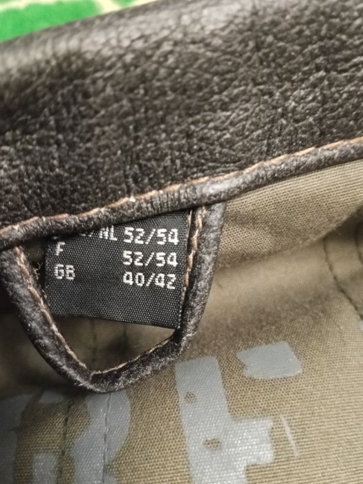 Куртка шкіряна, бомбер.