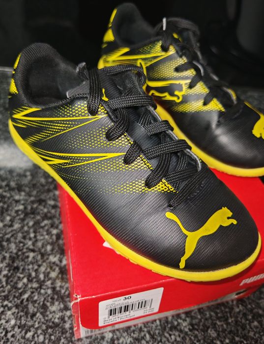 Sapatilhas futsal Puma