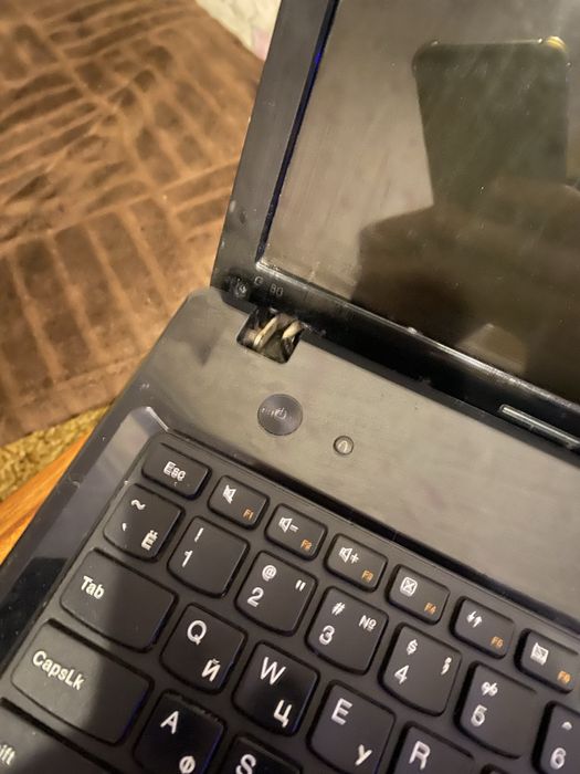 Продам 2 ноутбуки  G580 i G500