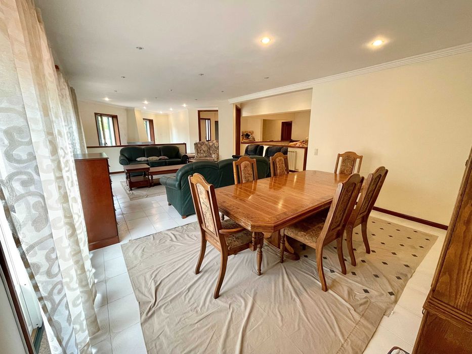Moradia V4 em São João da Madeira