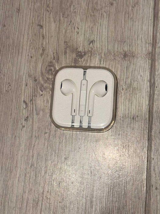 Оригінальні навушники Apple EarPods 3.5 mm (у кейсі)