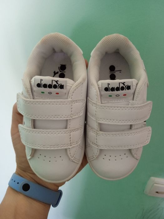 Кросівки на хлопчика