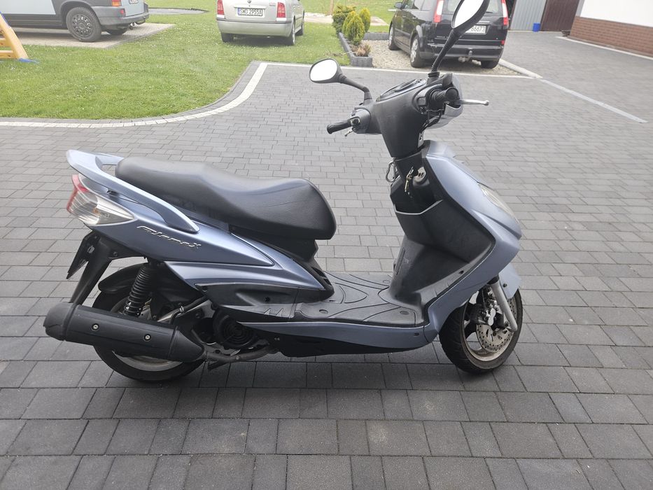 Skuter MBK pojemność 125