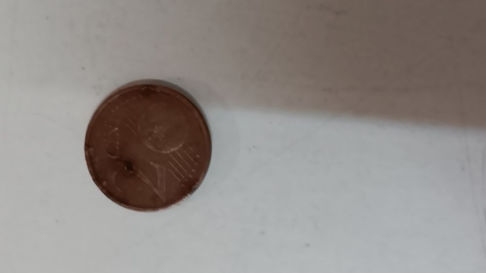 Moeda 2 centimos com varios defeitos!