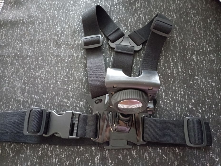 Szelki do telefonu-kamery