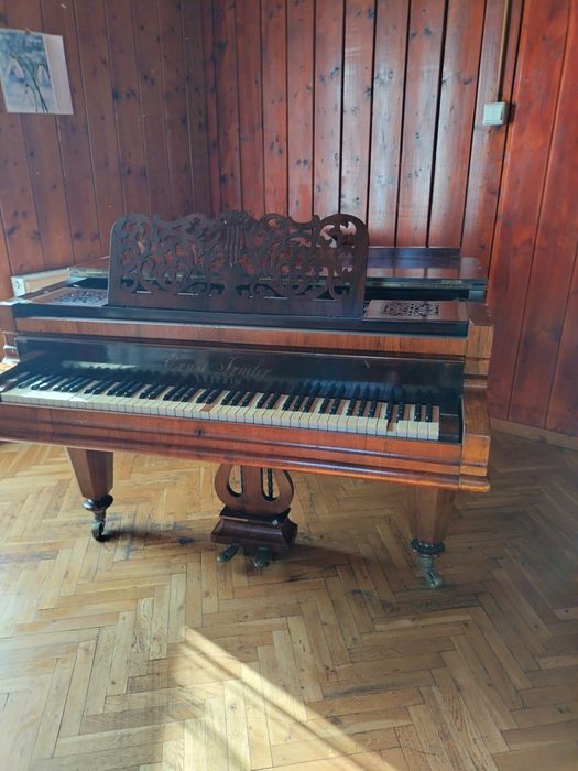 Fortepian zabytkowy