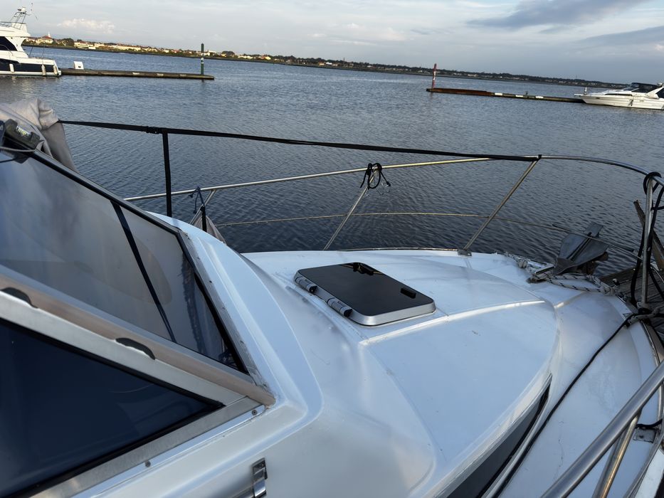 Barco cabinado Fjord 21 Weekender DIESEL - isento de IUC