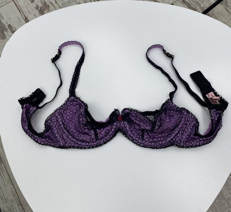 Agent Provocateur шикарний  бюст з шовком люкс бренду (англія