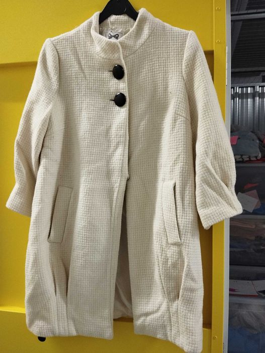 Casaco de sra  tam .L em bom estado