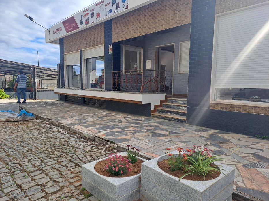 Arco granito de 65 cm para decoração ou canteiros