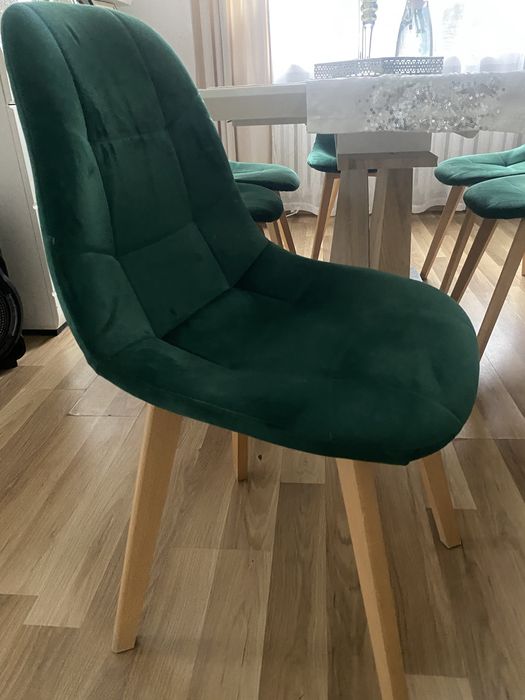 Komplet 6 zielonych krzeseł