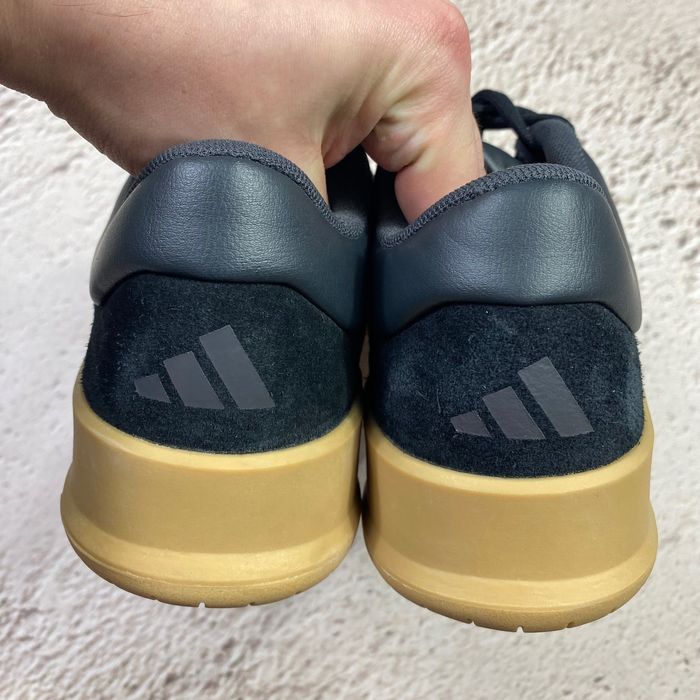 45 ih2943 нові оригінал adidas court 24 чоловічі кросівки black