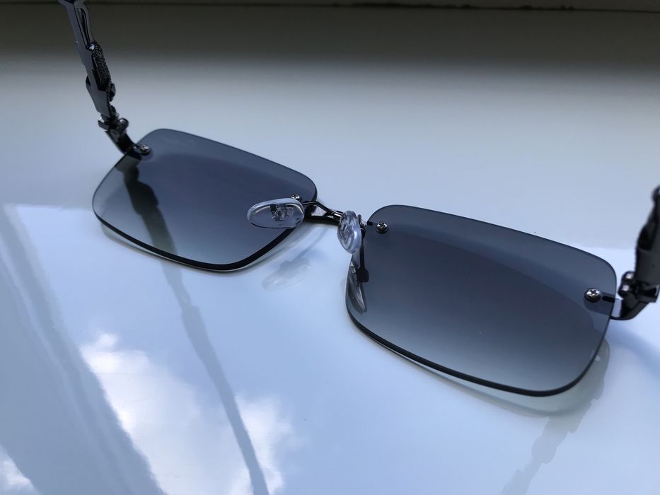 Солнцезащитные очки Cartier