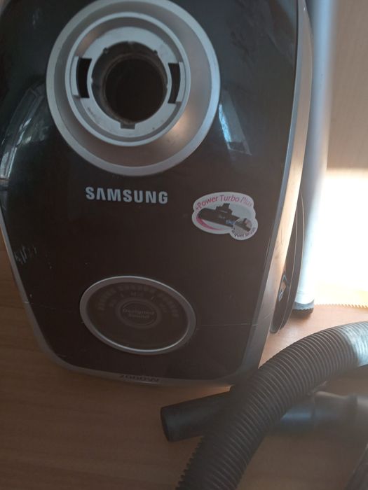 Пылесос Samsung б/у