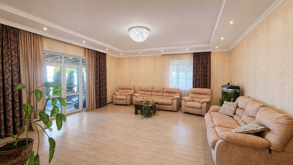 Продаж енергонезалежного будинку село Нове Тарасівка