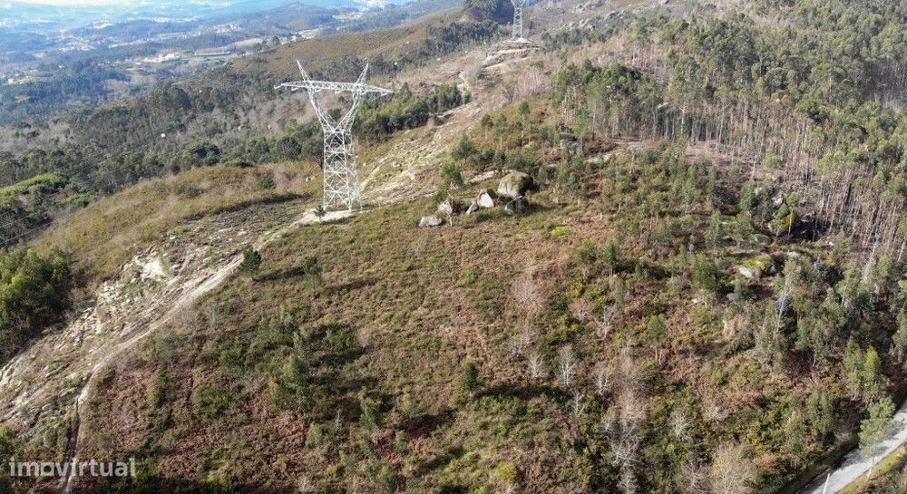 Terreno - Anissó — Anissó E Soutelo, Braga