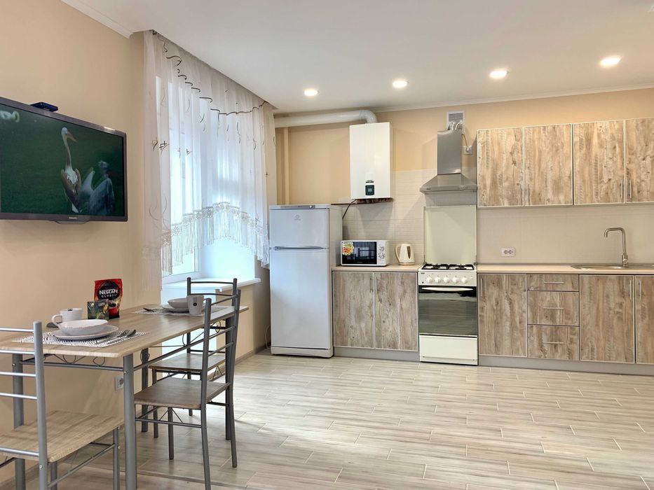 Бам. Поруч парк. Власник. Звітні документи. Квартира подобово