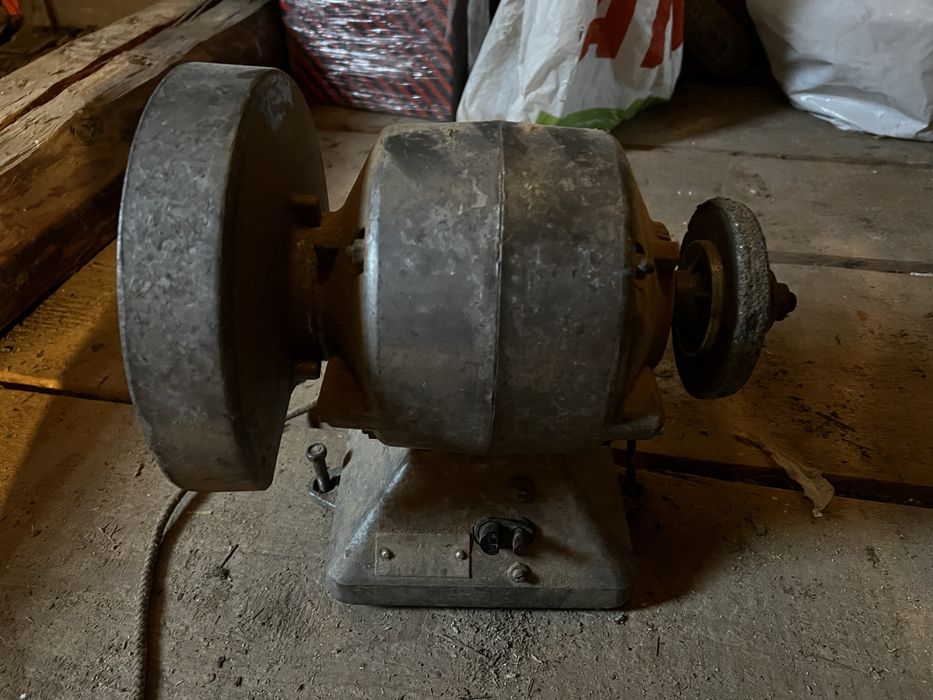 Наждачный станок ссср