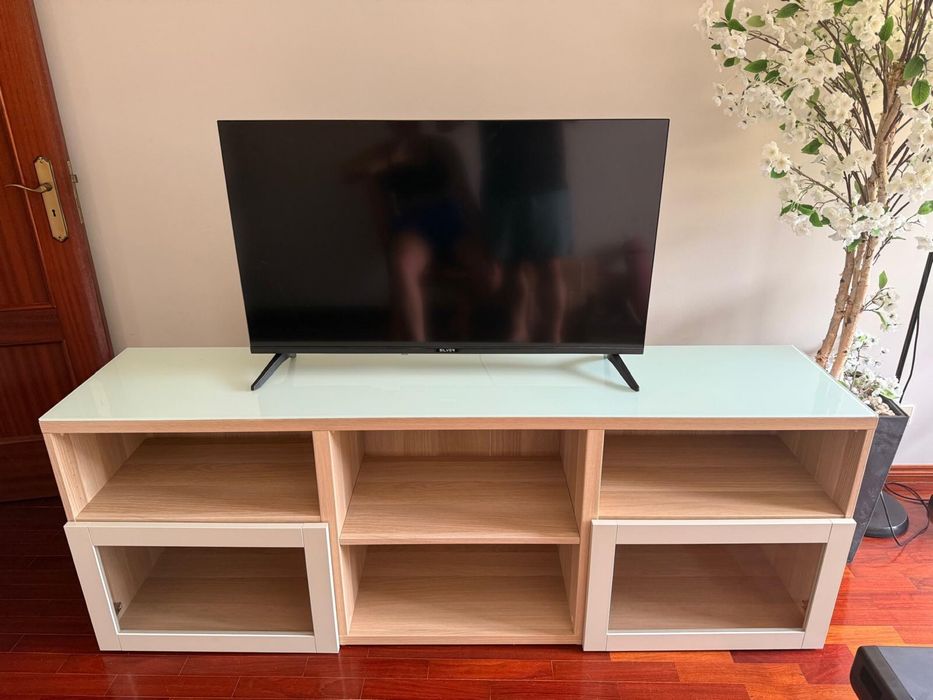 Vendo móvel rack TV (estante) para televisão e secretária