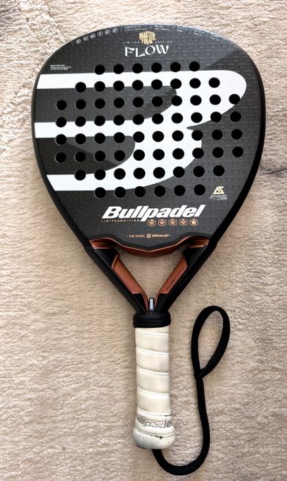 Raquete de Padel Bullpadell Flow W master final2023