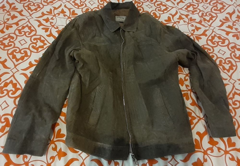 Jaqueta em pele - Masculino
