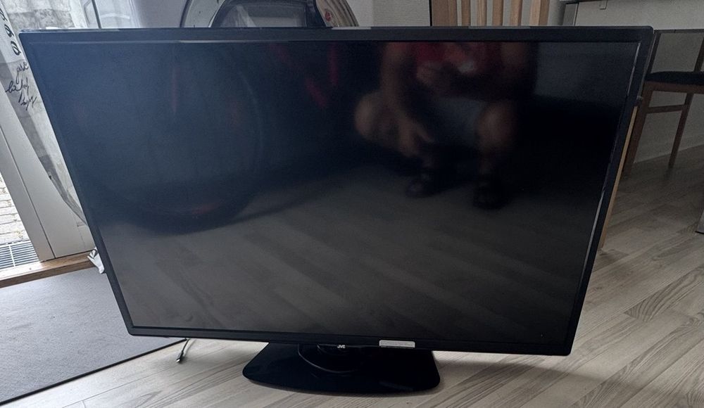 Телевізор JVC 40