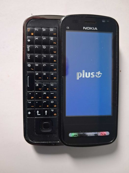 Telefon komórkowy NOKIA C6-00 sprawny.