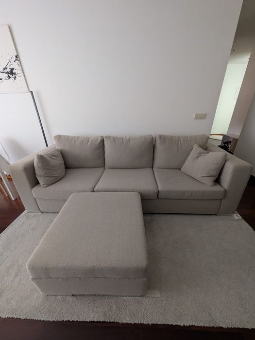 Sofá com Chaise Longue