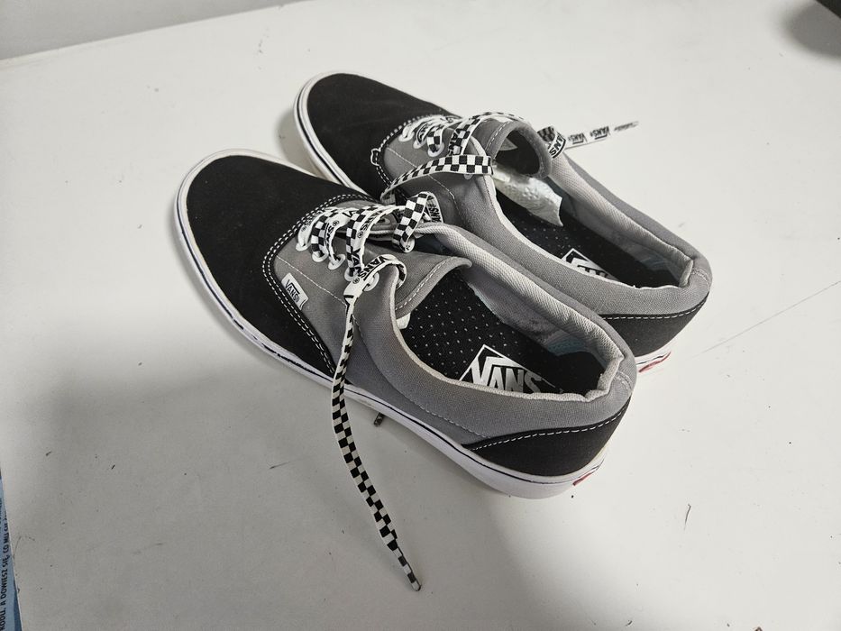 Buty męskie dziecięce rozmiar 41 VANS OFF THE WALL trampki stan bdb