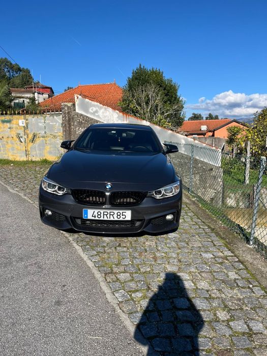 Vendo carro bem estimado