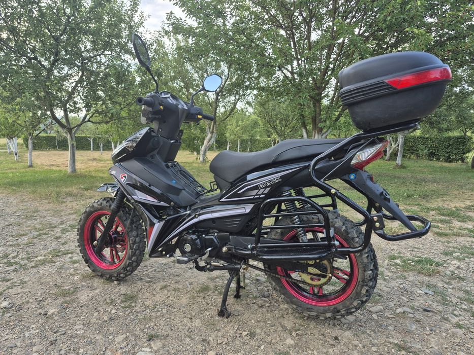 Продам мотоцикл спарк 125