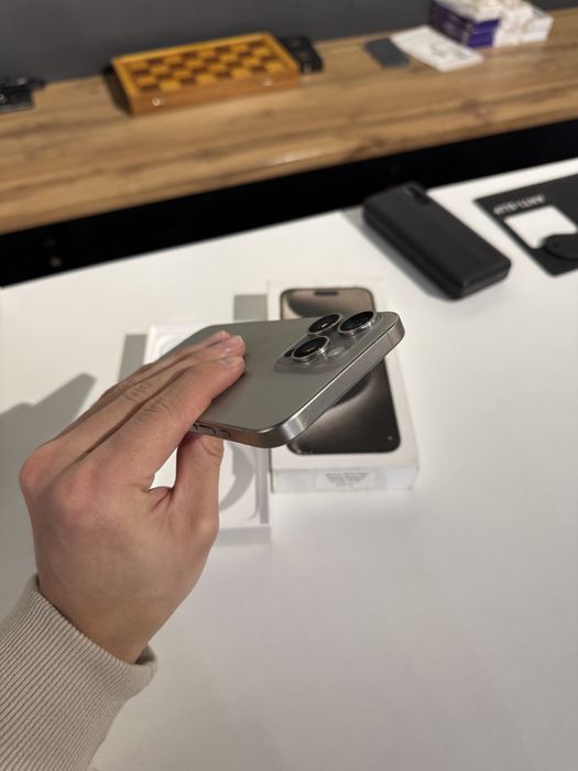 iPhone 15 Pro Max 512GB Natural Titanium